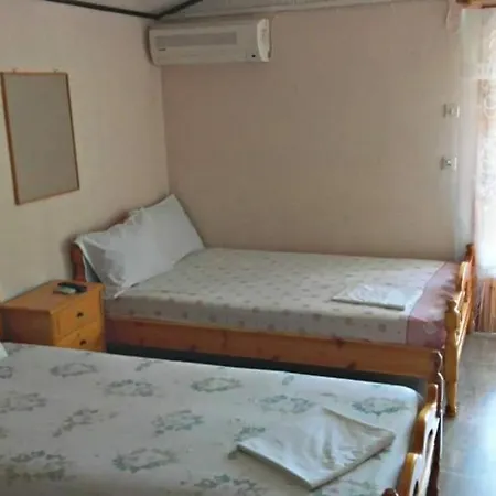 Capsule hotel Sakis *